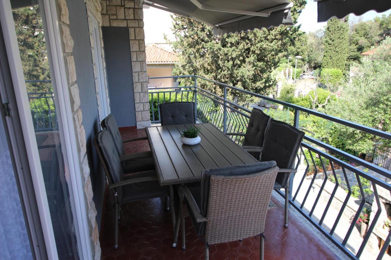 Molo View Apartment Ρόβινι Εξωτερικό φωτογραφία